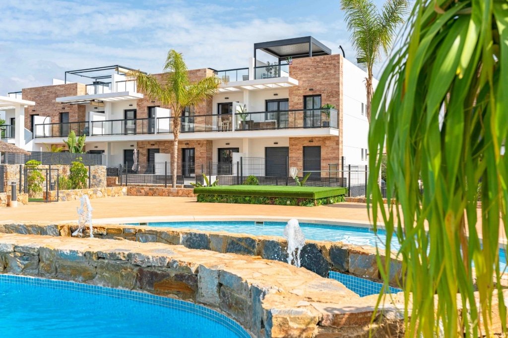 Dzīvoklis Mil Palmeras, Alicante, Spānijā 2 istabas, 80 m2 Nr. 145209