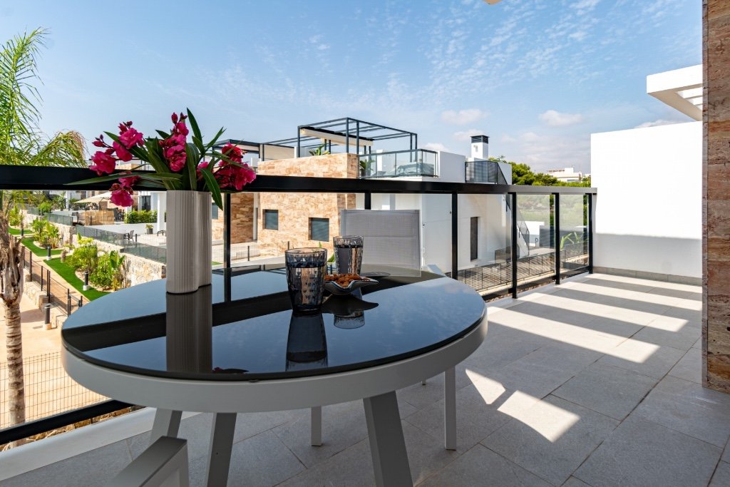 Dzīvoklis Mil Palmeras, Alicante, Spānijā 2 istabas, 80 m2 Nr. 145209