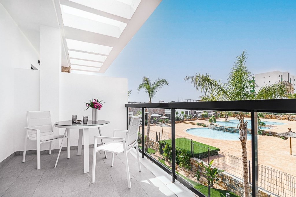 Dzīvoklis Mil Palmeras, Alicante, Spānijā 2 istabas, 80 m2 Nr. 145209