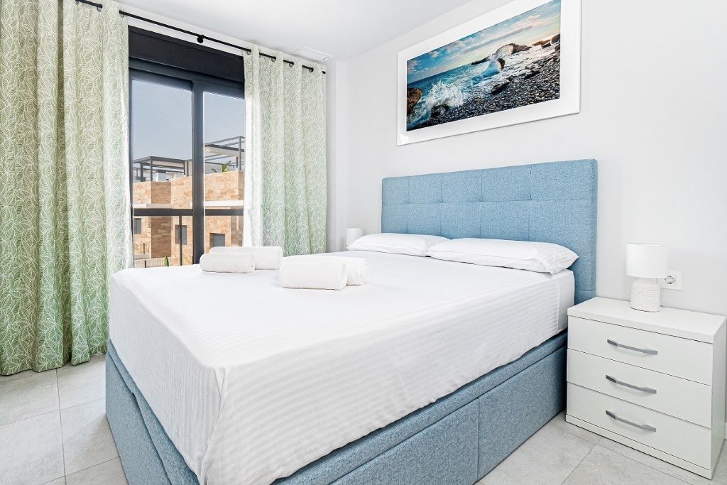 Dzīvoklis Mil Palmeras, Alicante, Spānijā 2 istabas, 80 m2 Nr. 145209