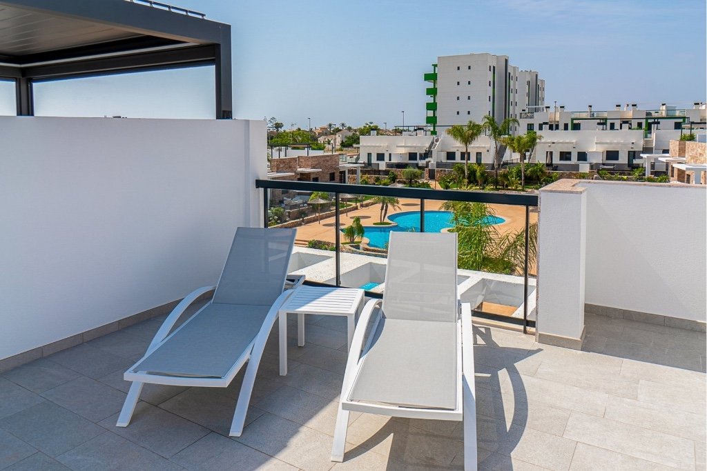 Dzīvoklis Mil Palmeras, Alicante, Spānijā 2 istabas, 80 m2 Nr. 145209