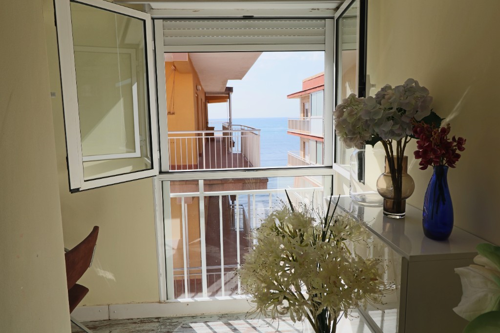 Lägenhet i Torrevieja, Alicante, Spanien 3 sovrum, 108 kvm. Nr. 145213