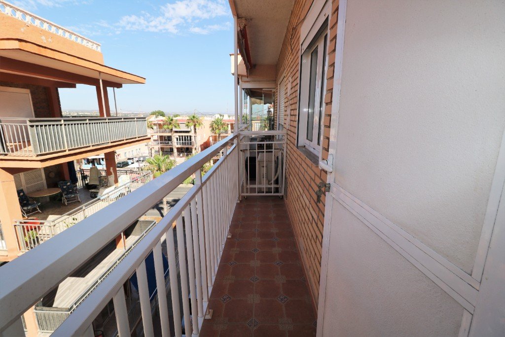 Lägenhet i Torrevieja, Alicante, Spanien 3 sovrum, 108 kvm. Nr. 145213