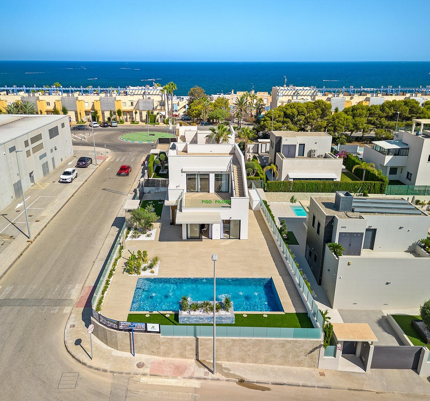 Villa Campoamor, Alicante, Spānijā 3 istabas, 242 m2 Nr. 165431