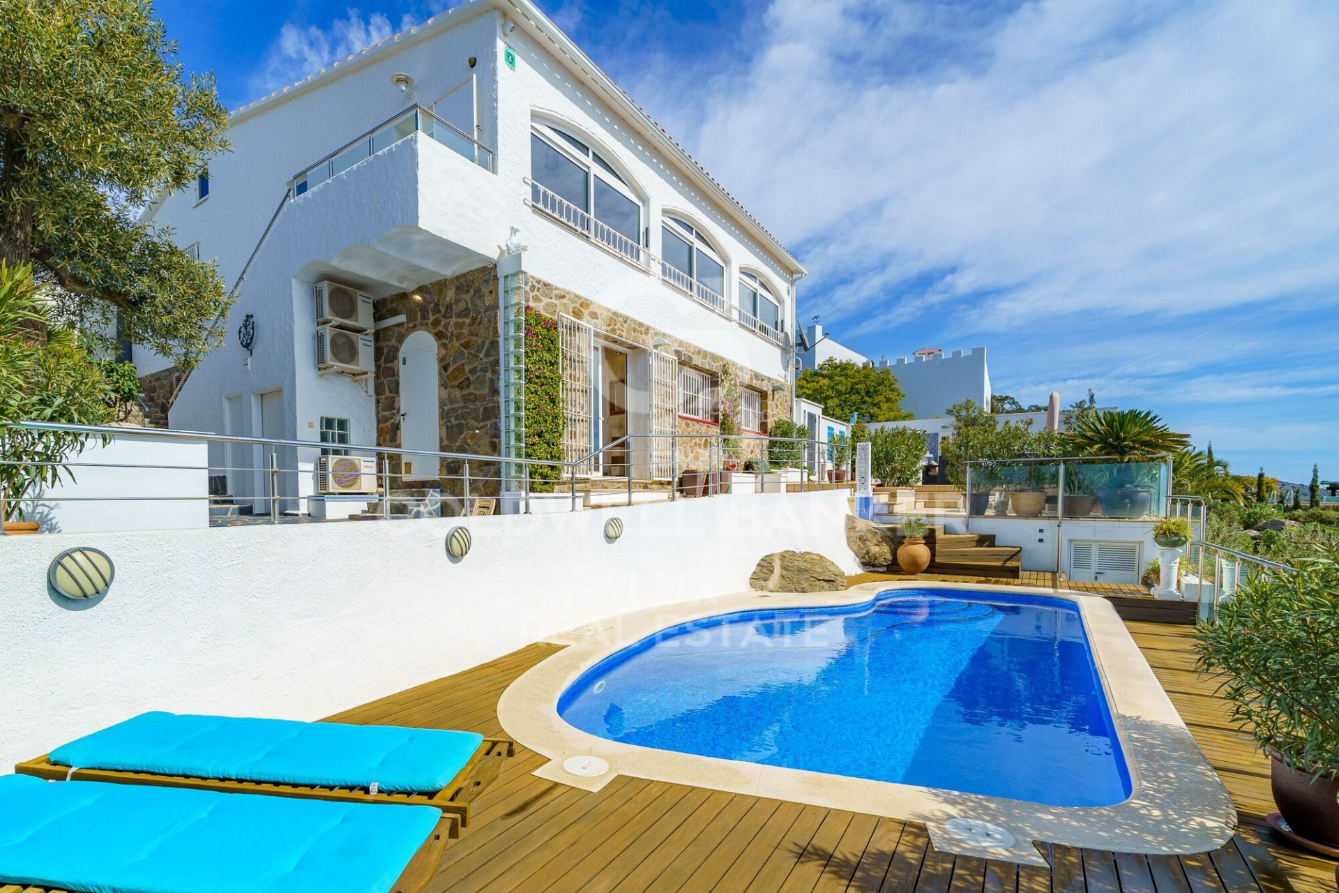 Villa Roses, Girona, Spānijā 5 istabas, 281 m2 Nr. 160369