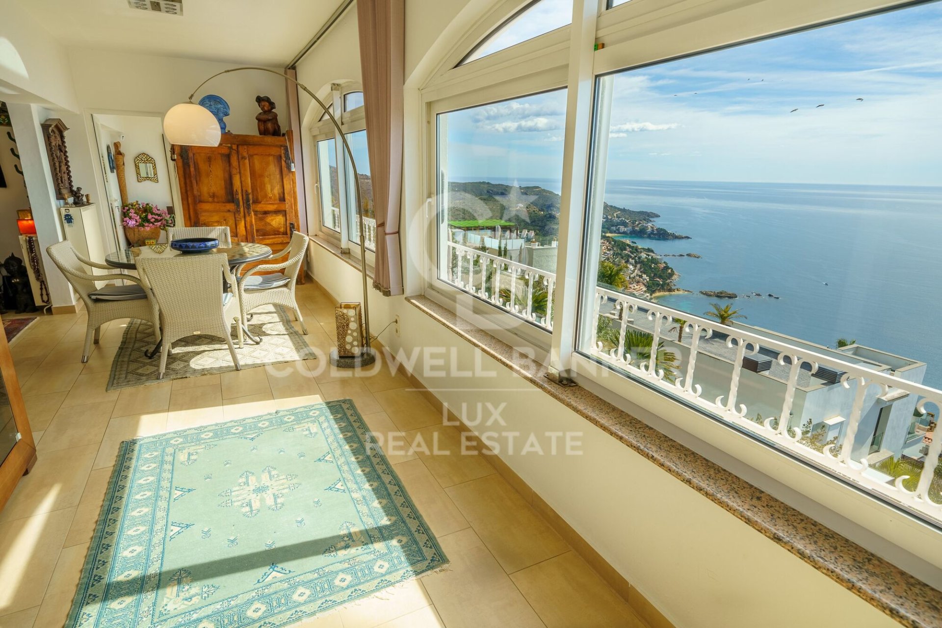 Villa Roses, Girona, Spānijā 5 istabas, 281 m2 Nr. 160369