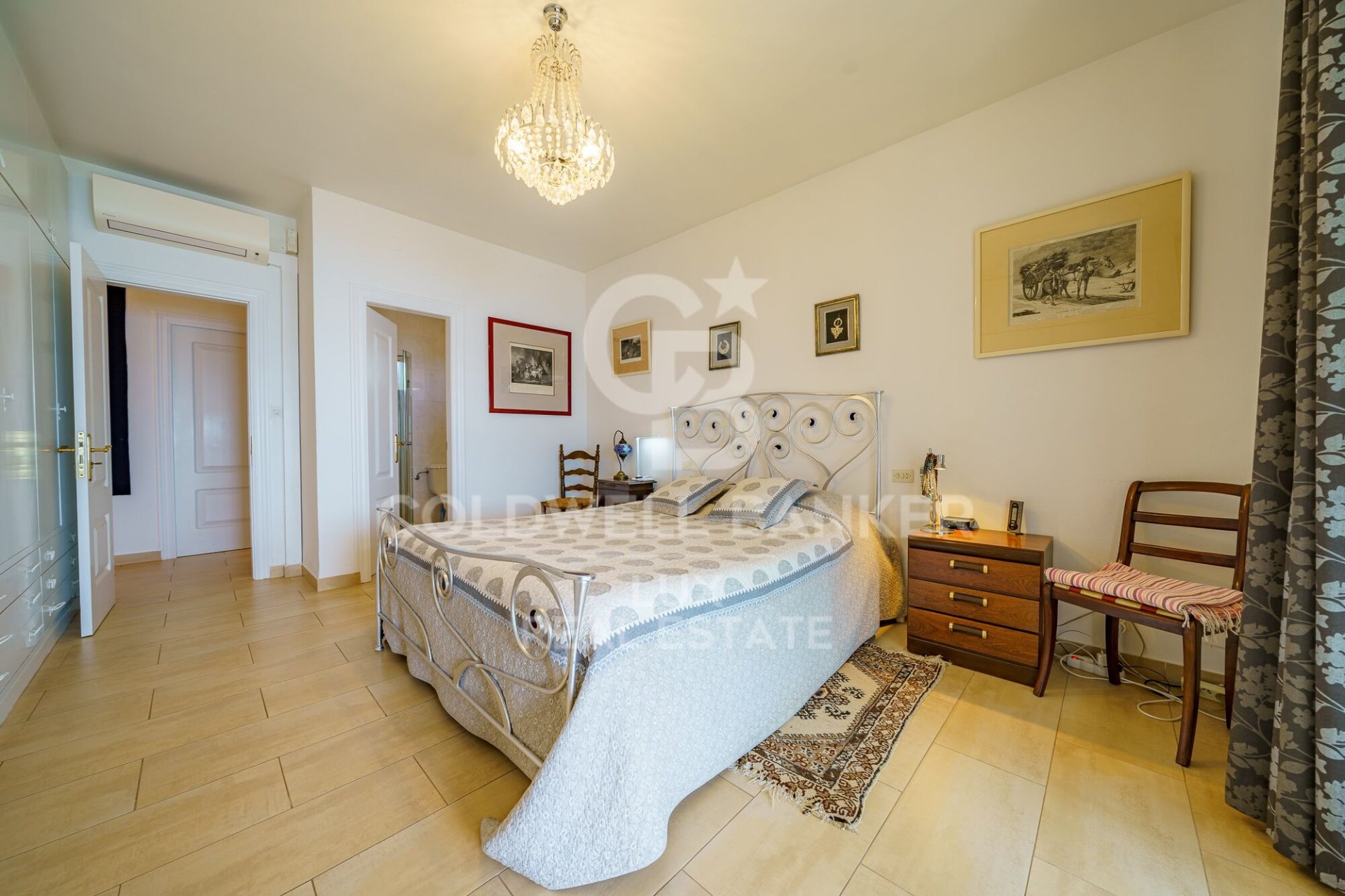 Villa Roses, Girona, Spānijā 5 istabas, 281 m2 Nr. 160369
