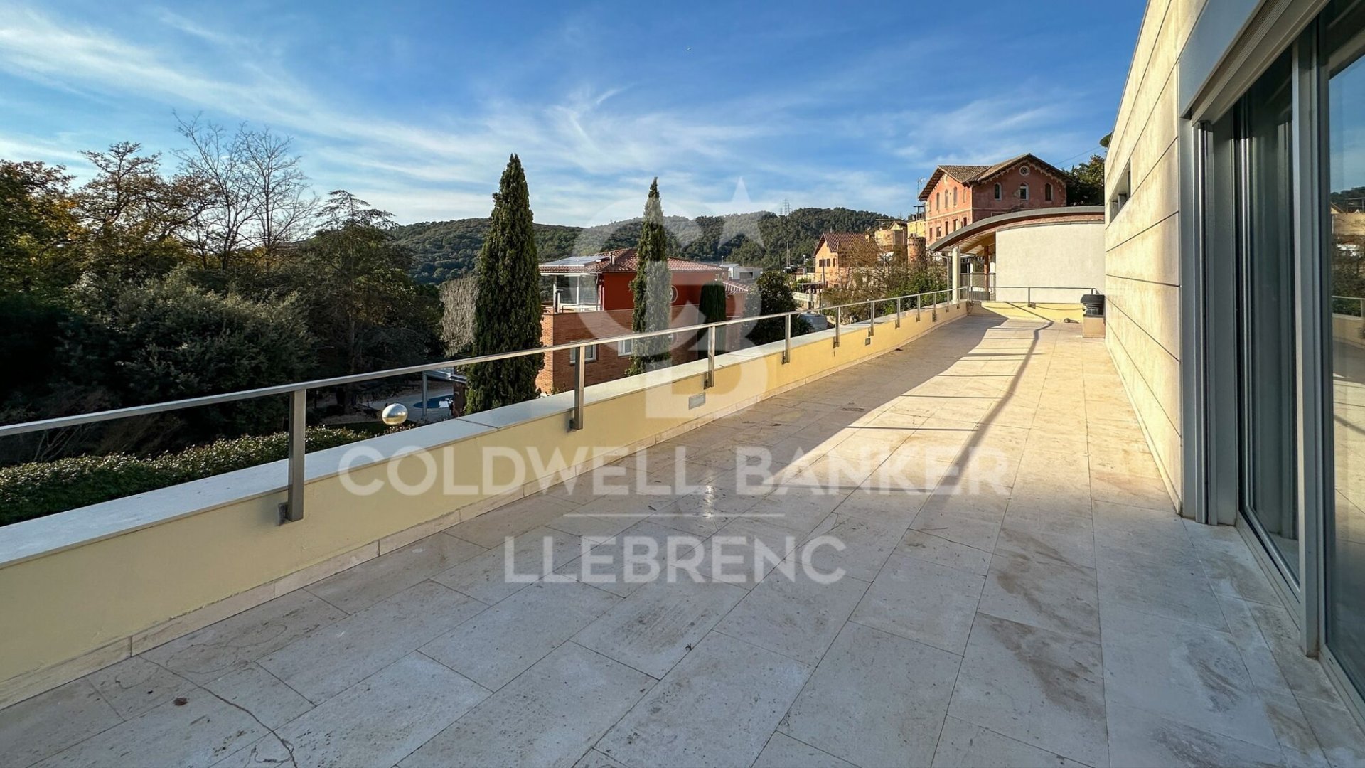 Casa a Barcelona, Spagna 6 camere da letto, 490 mq. N° 160374