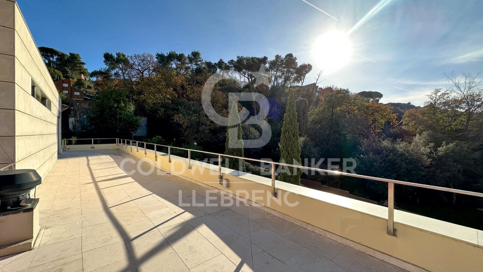 Casa a Barcelona, Spagna 6 camere da letto, 490 mq. N° 160374