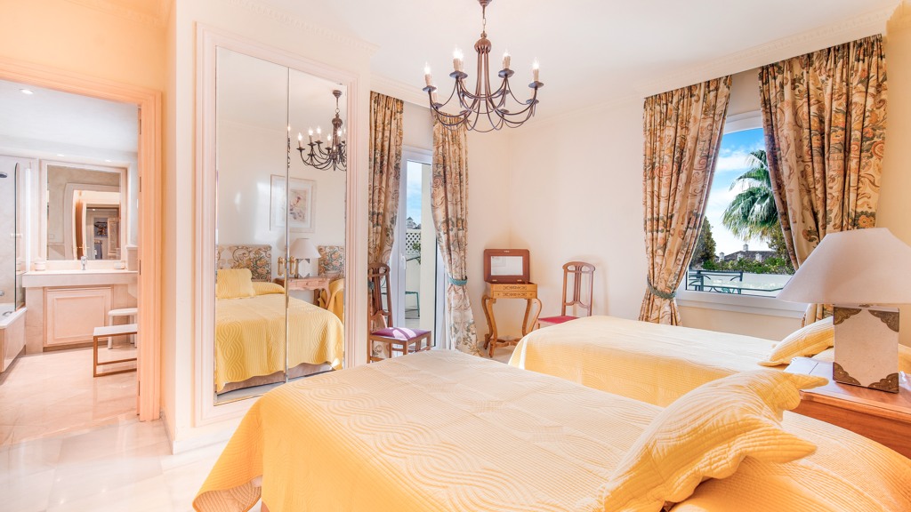 Penthäuser in Marbella, Malaga, Spanien 4 Schlafzimmer, 367.55 m2 Nr. 98386