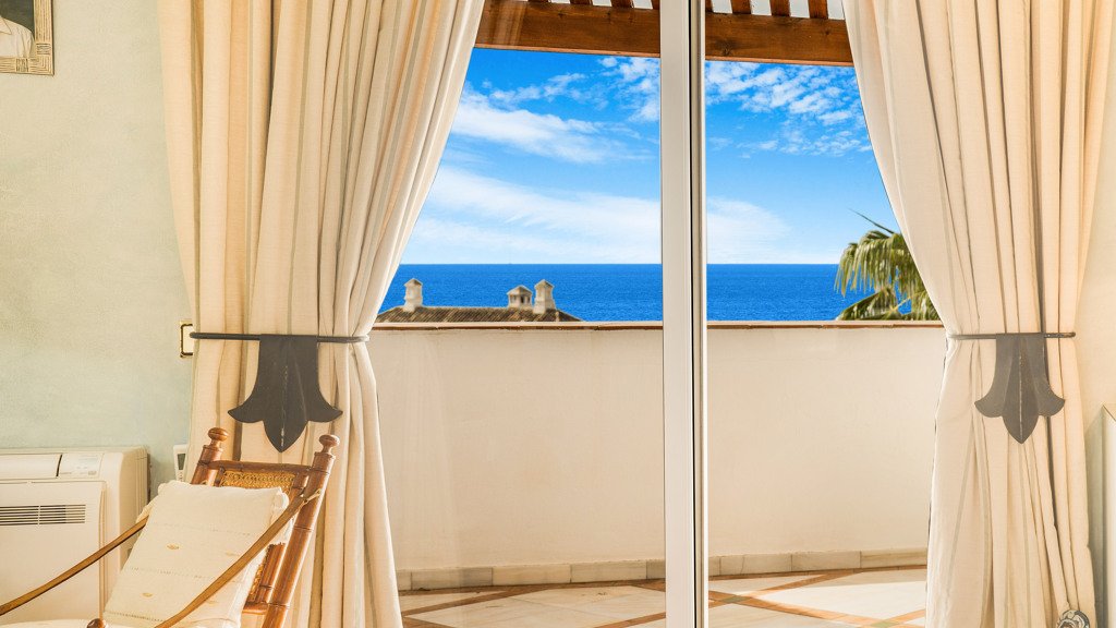 Penthäuser in Marbella, Malaga, Spanien 4 Schlafzimmer, 367.55 m2 Nr. 98386