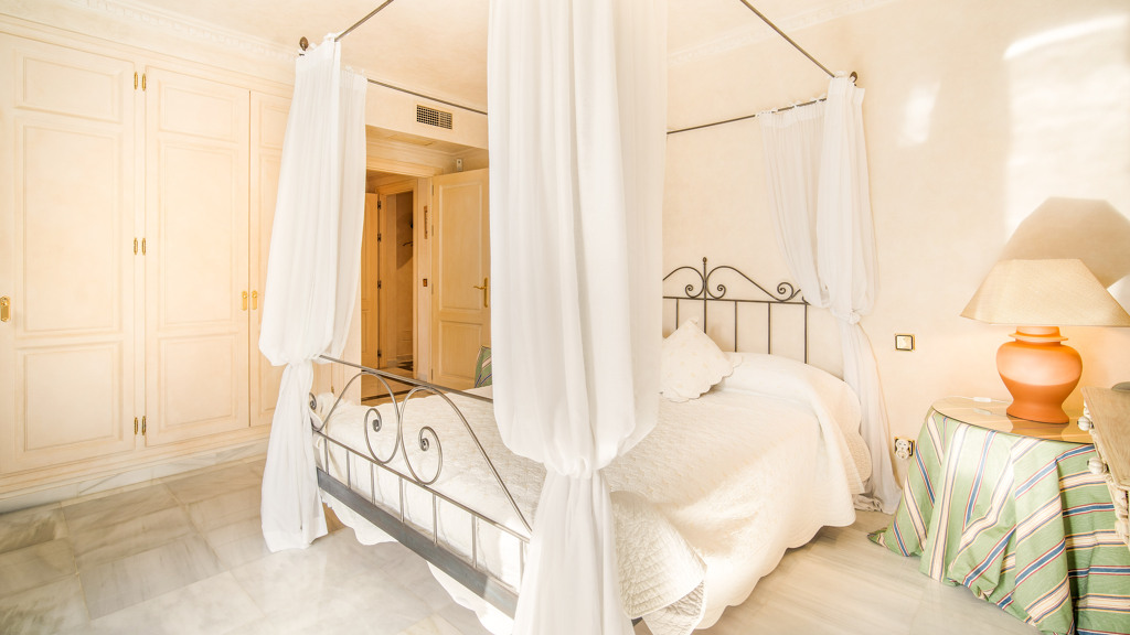 Penthäuser in Marbella, Malaga, Spanien 4 Schlafzimmer, 367.55 m2 Nr. 98386