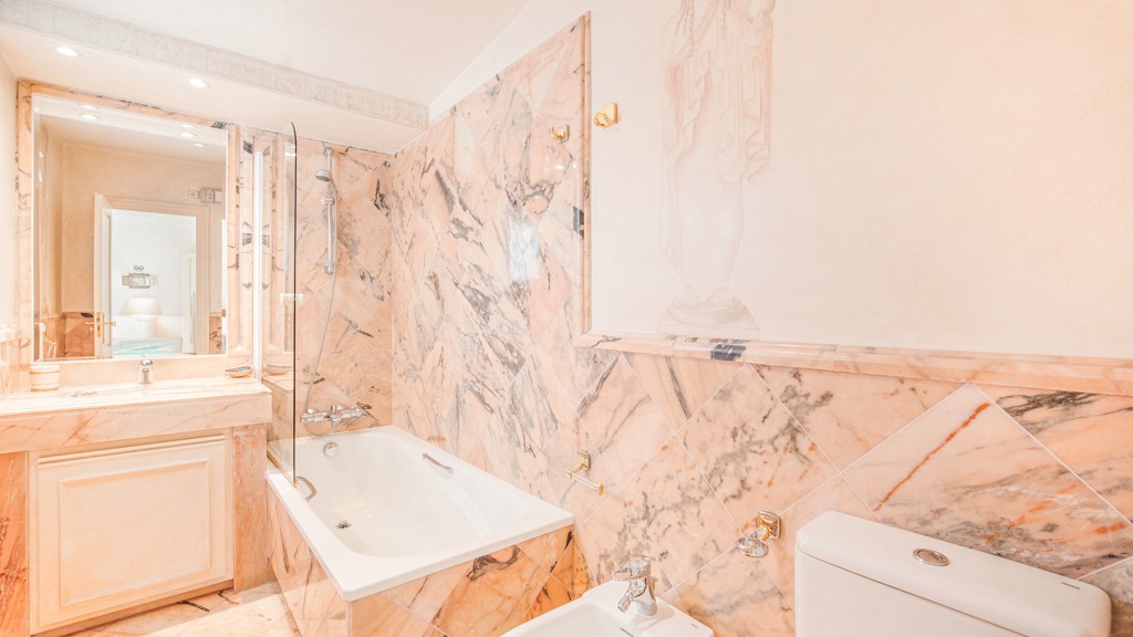 Penthäuser in Marbella, Malaga, Spanien 4 Schlafzimmer, 367.55 m2 Nr. 98386