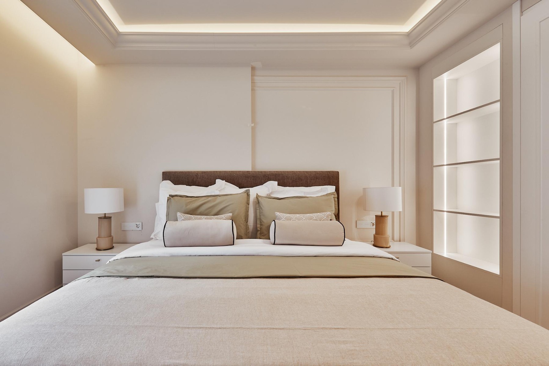 Villa à Madrid, Espagne 5 chambres, 245 m2 No. 179936