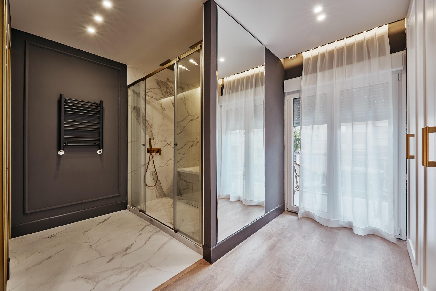 Villa à Madrid, Espagne 5 chambres, 245 m2 No. 179936