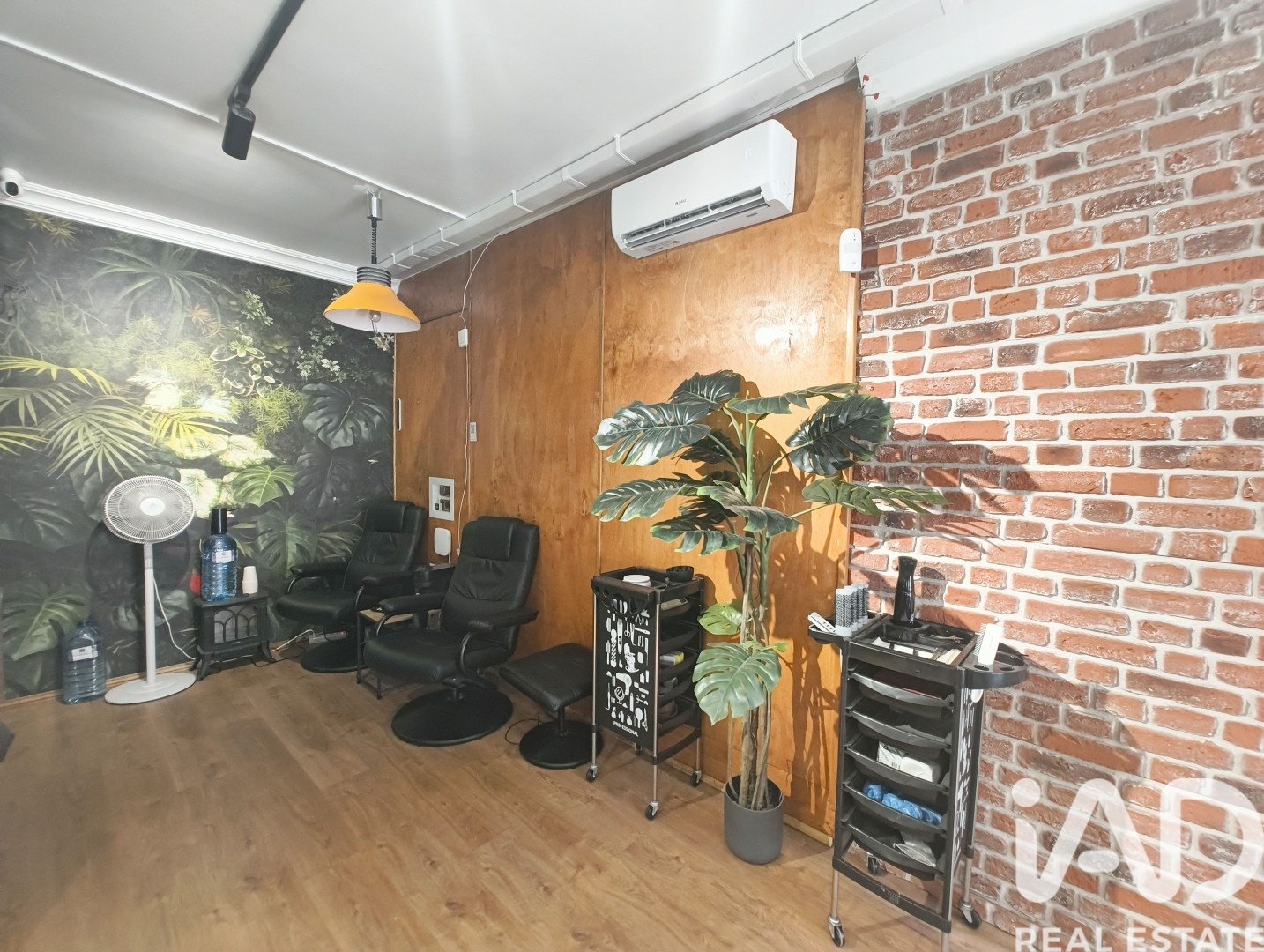 Commercial property in Alicante, Spain 35 sq.m. No. 184728