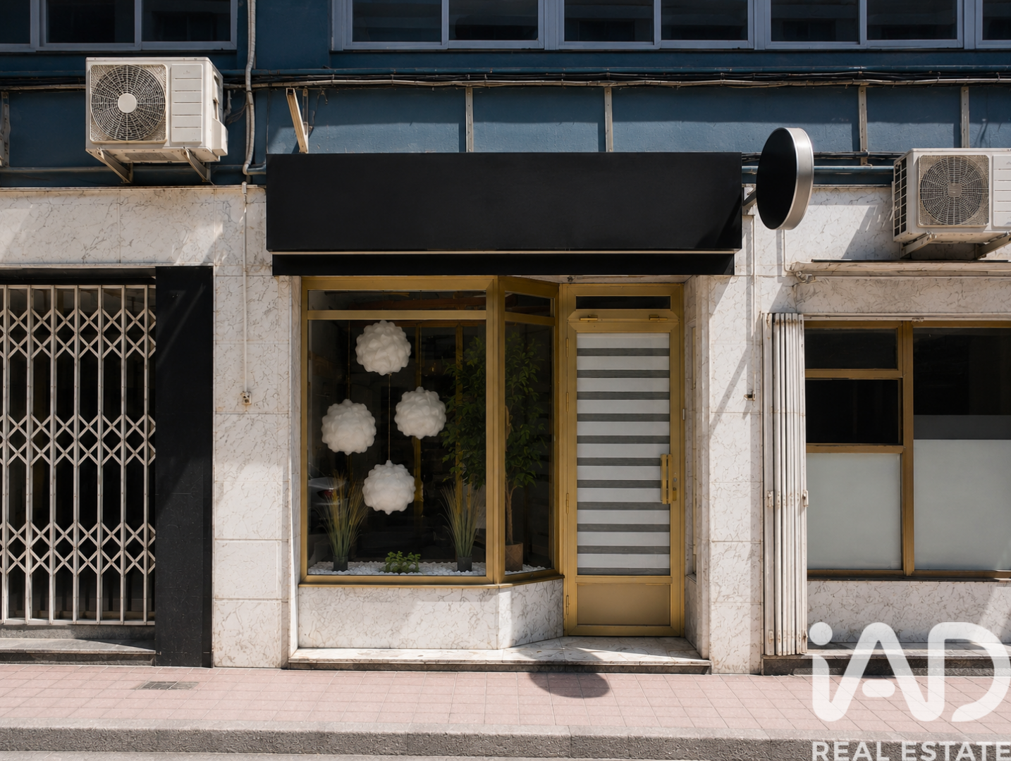 Commercial property in Alicante, Spain 35 sq.m. No. 184728