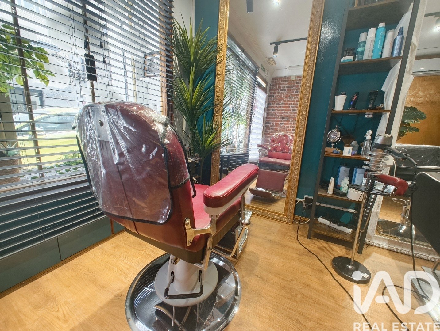 Commercial property in Alicante, Spain 35 sq.m. No. 184728