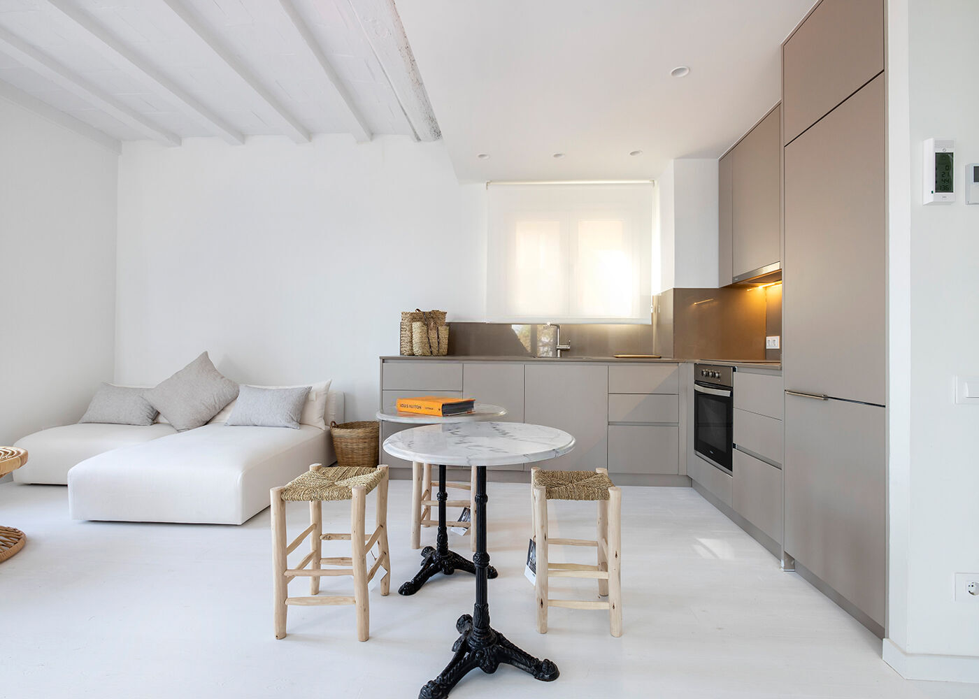 Dzīvoklis Barcelona, Spānijā 3 istabas,  Nr. 141064