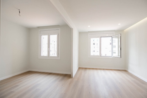 Apartament w Barcelona, Hiszpania 3 sypialnie, 73 mkw. nr 141061