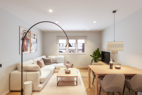 Huoneisto Barcelona, Espanja 4 makuuhuonetta, 114 m2 No. 141062
