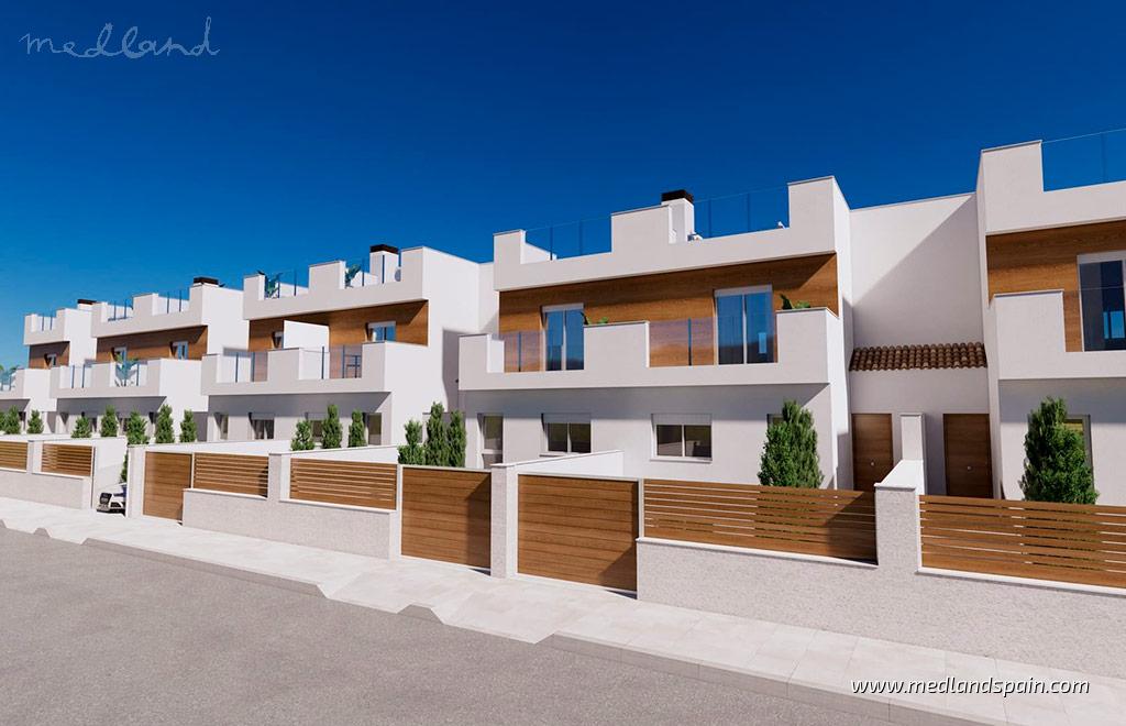 Radhus i Los Alcazares, Murcia, Spanien 3 sovrum, 135 kvm. Nr. 141357