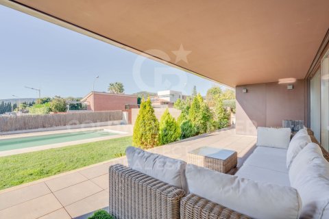 Casa a Matadepera, Barcelona, Spagna 4 camere da letto, 445 mq. N° 179101