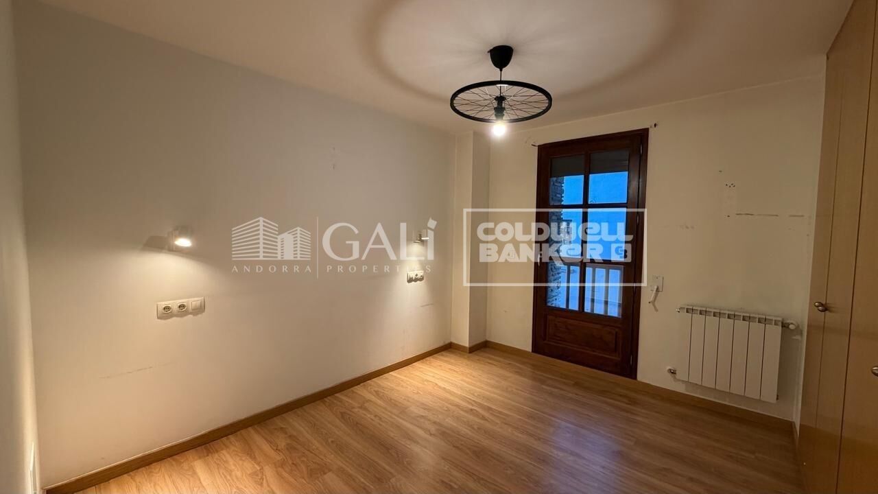 House in Principado De Andorra (Ninguna Poblacion Tiene C.P.), Lleida, Spanien 5 Schlafzimmer, 387 m2 Nr. 179099