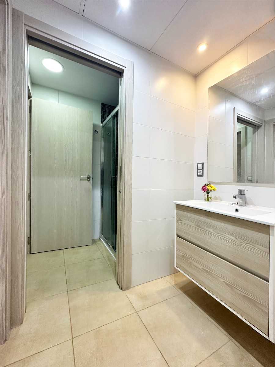 Apartamento en Santa Pola, Alicante, España 2 dormitorios, 91 m2 No. 190100