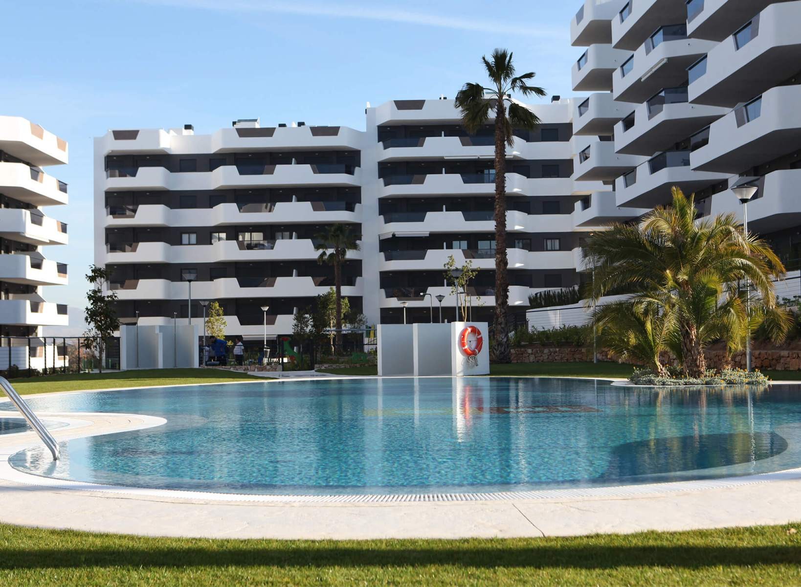 Apartamento en Santa Pola, Alicante, España 2 dormitorios, 91 m2 No. 190100