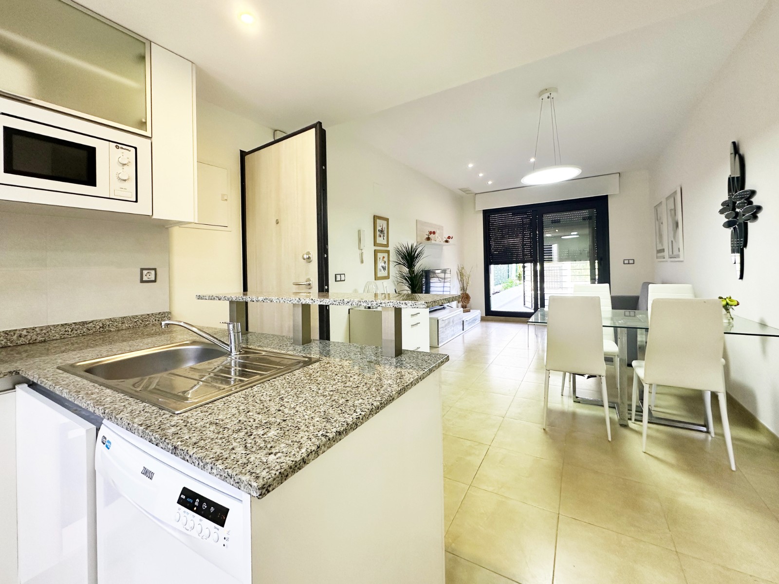 Apartamento en Santa Pola, Alicante, España 2 dormitorios, 91 m2 No. 190100