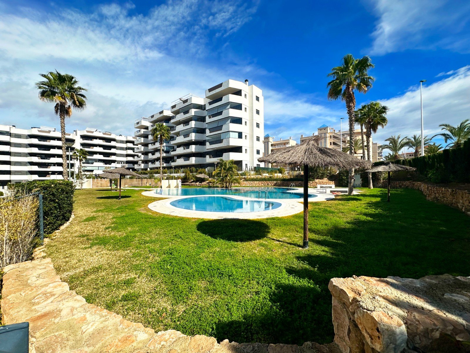 Apartamento en Santa Pola, Alicante, España 2 dormitorios, 91 m2 No. 190100