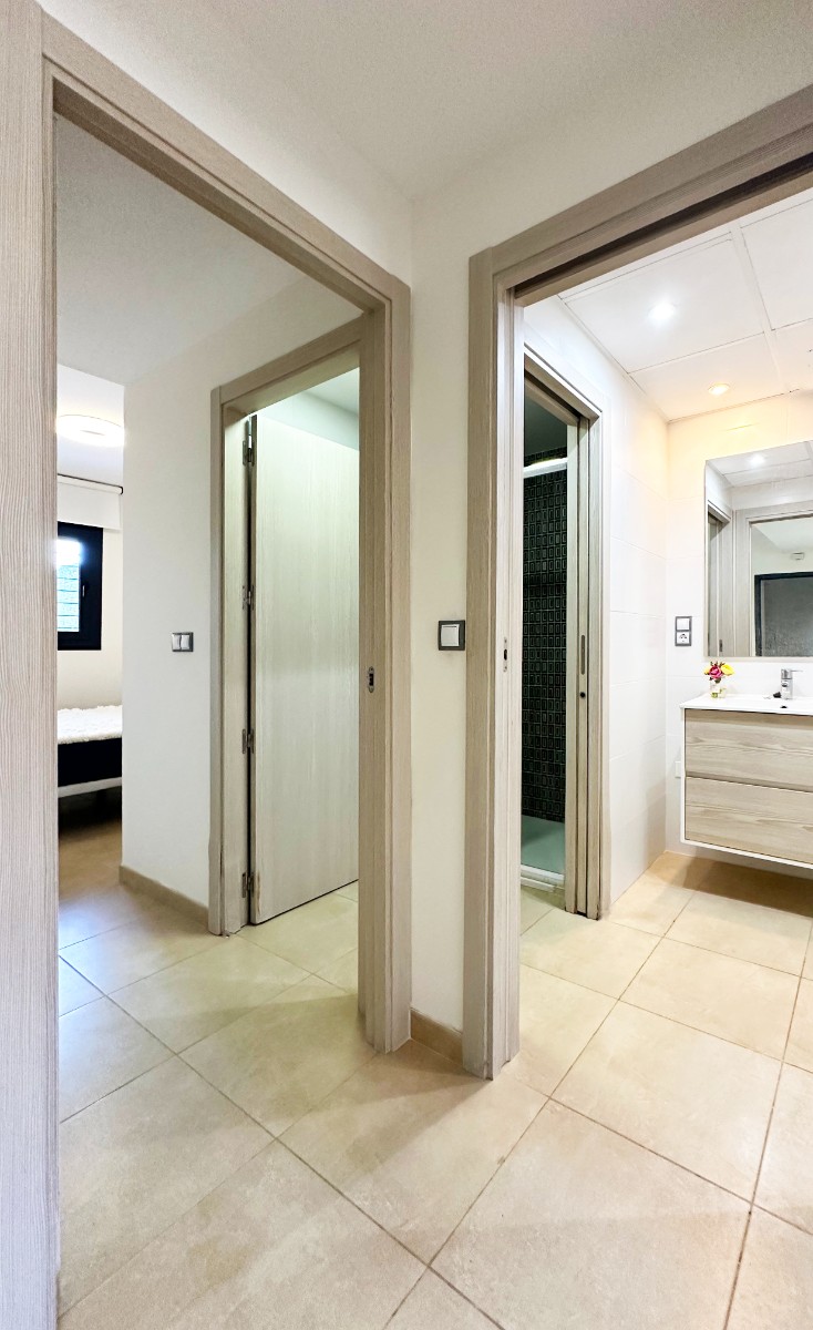 Apartamento en Santa Pola, Alicante, España 2 dormitorios, 91 m2 No. 190100