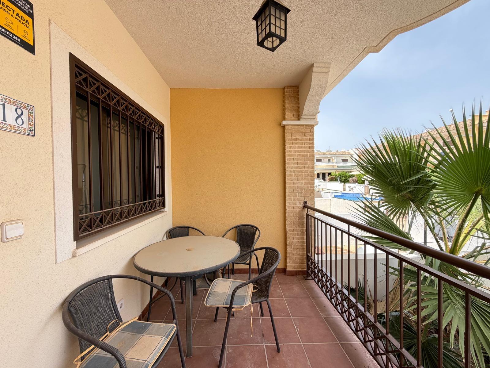 Kaupunkipientalo Alicante, Espanja 2 makuuhuonetta, 90 m2 No. 190291