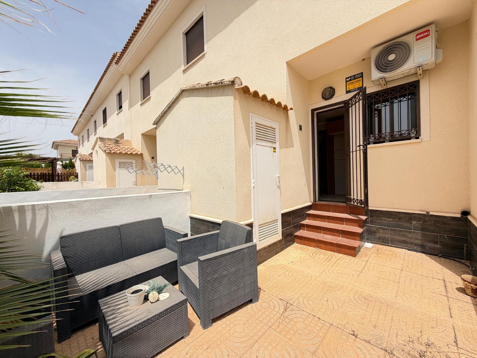 Kaupunkipientalo Alicante, Espanja 2 makuuhuonetta, 90 m2 No. 190291