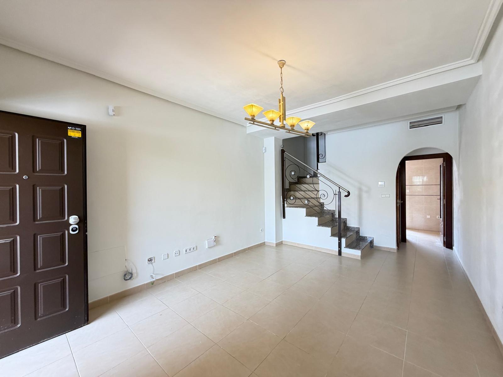 Kaupunkipientalo Alicante, Espanja 2 makuuhuonetta, 90 m2 No. 190291