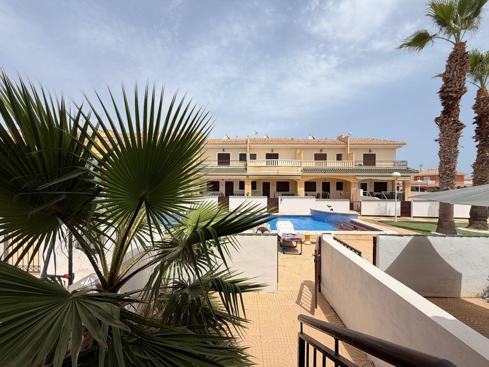 Kaupunkipientalo Alicante, Espanja 2 makuuhuonetta, 90 m2 No. 190291