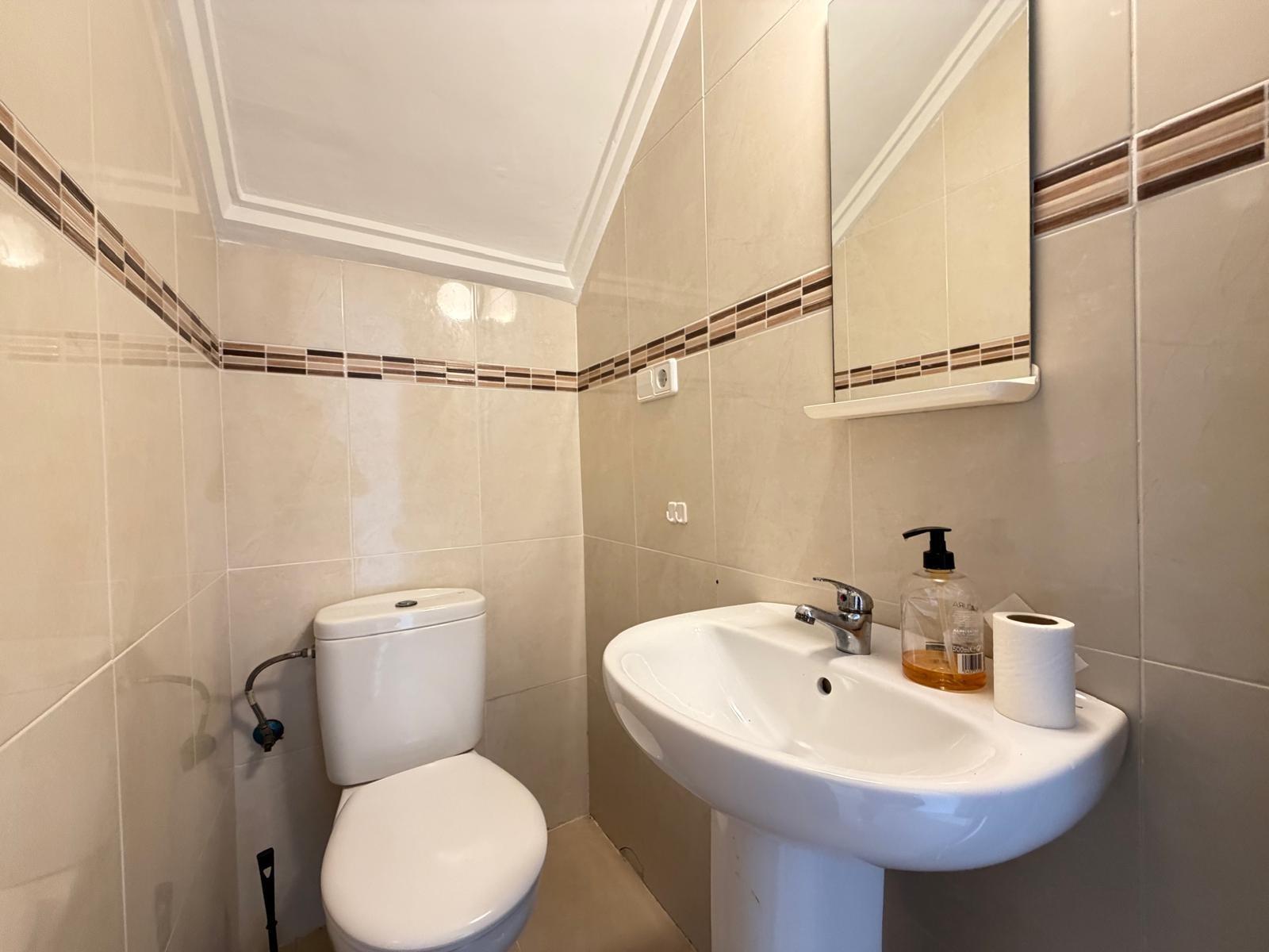Kaupunkipientalo Alicante, Espanja 2 makuuhuonetta, 90 m2 No. 190291