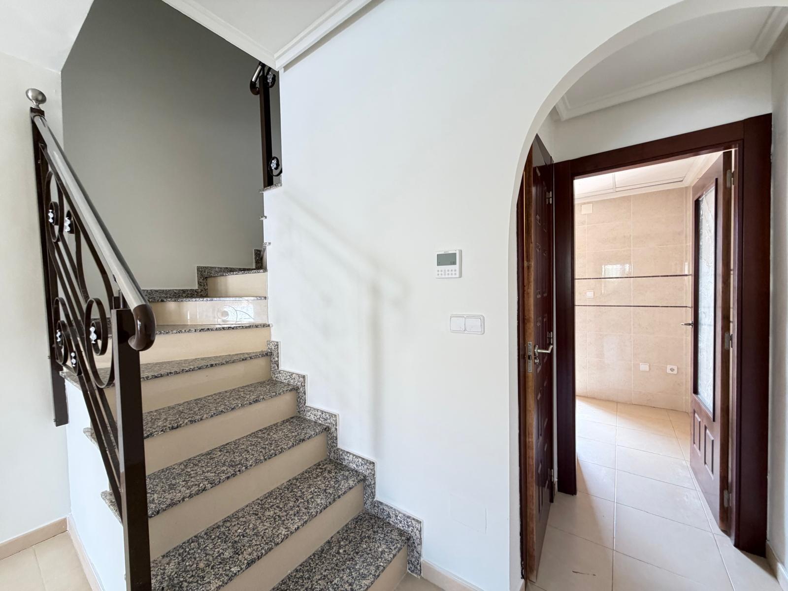 Kaupunkipientalo Alicante, Espanja 2 makuuhuonetta, 90 m2 No. 190291