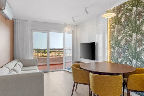 Apartment in Alicante, Spain 2 bedrooms, 61 sq.m. No. 190289