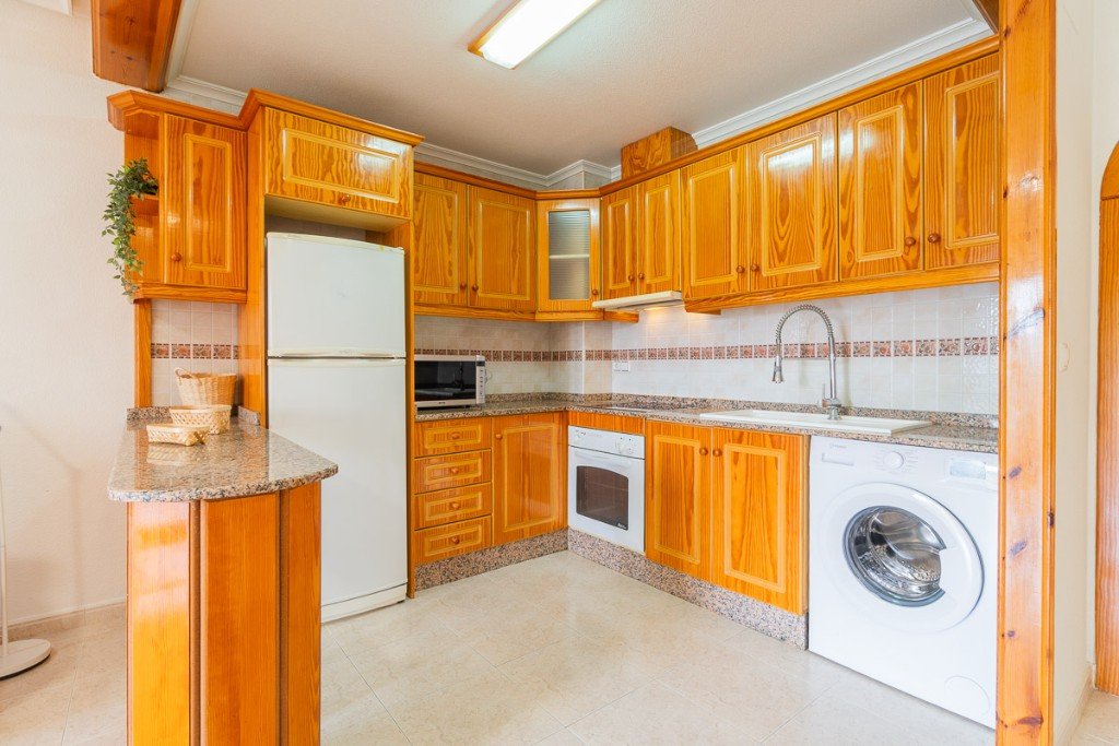 Apartamento en Algorfa, Alicante, España 2 dormitorios, 85 m2 No. 183584
