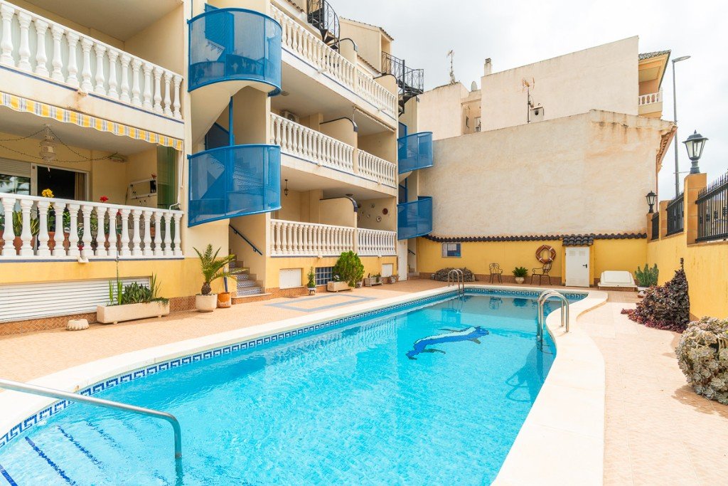 Apartamento en Algorfa, Alicante, España 2 dormitorios, 85 m2 No. 183584