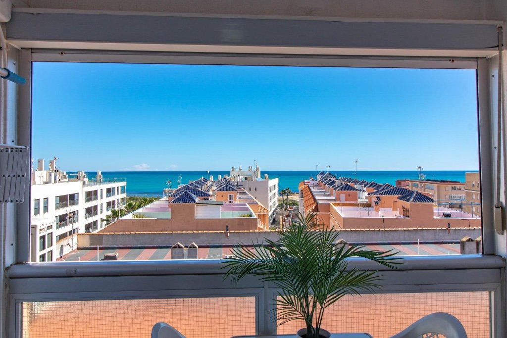 Apartamento en La Mata, Alicante, España 1 dormitorio, 45 m2 No. 183583