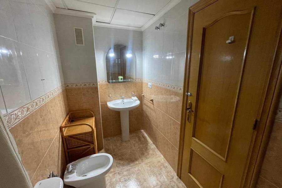Dzīvoklis Torrevieja, Alicante, Spānijā 3 istabas, 80 m2 Nr. 183588