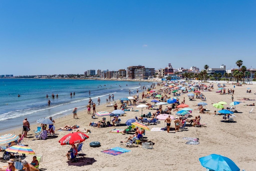 Dzīvoklis Torrevieja, Alicante, Spānijā 3 istabas, 80 m2 Nr. 183588