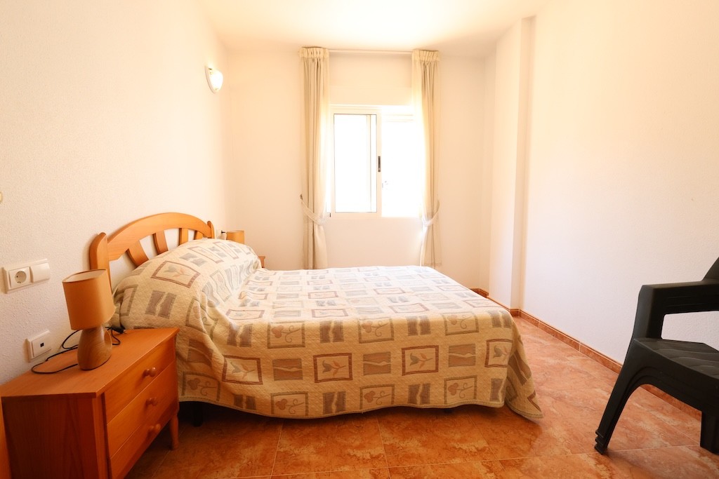 Wohnung in Torrevieja, Alicante, Spanien 2 Schlafzimmer,  Nr. 183585