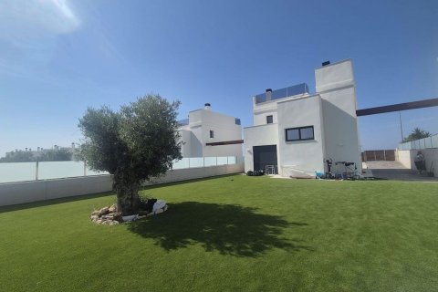 Villa in Alicante, Spanien 3 Schlafzimmer, 120 m2 Nr. 194757