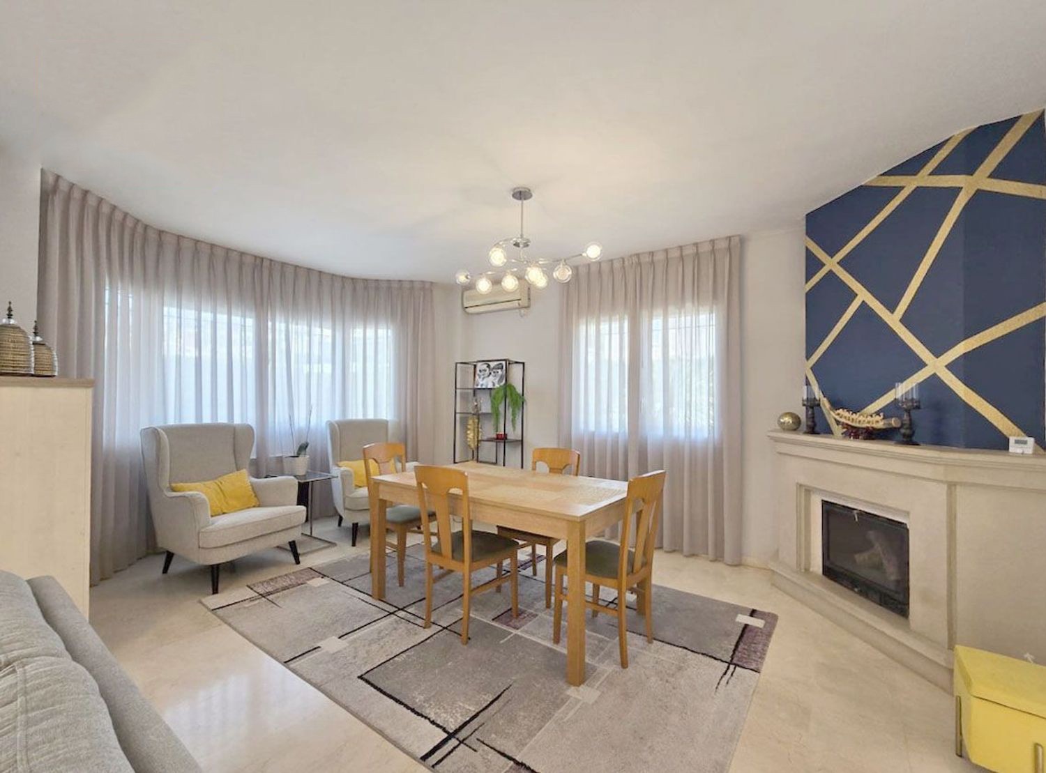 Villa à Alicante, Espagne 4 chambres, 140 m2 No. 194756