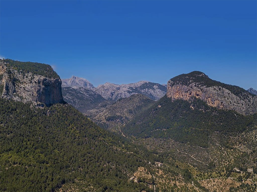 Villa Alaro, Mallorca, Spānijā 10 istabas, 1500 m2 Nr. 148031