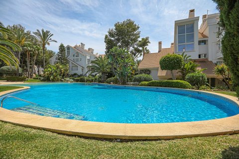 Appartamento a Santa Ponsa, Mallorca, Spagna 3 camere da letto, 130 mq. N° 148035